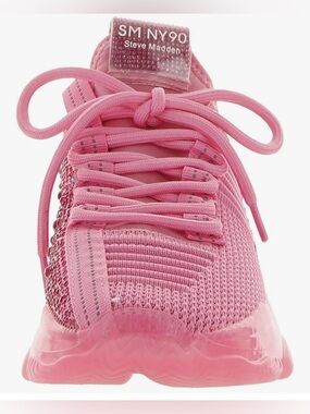 Steve Madden Womens Maxima Sneaker - NWOT